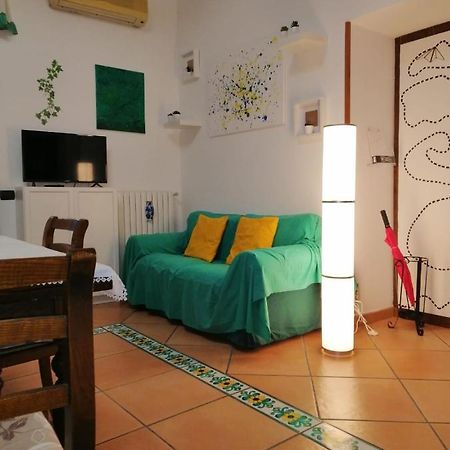 La Casa Di Tania A Napoli Apartamento Exterior foto