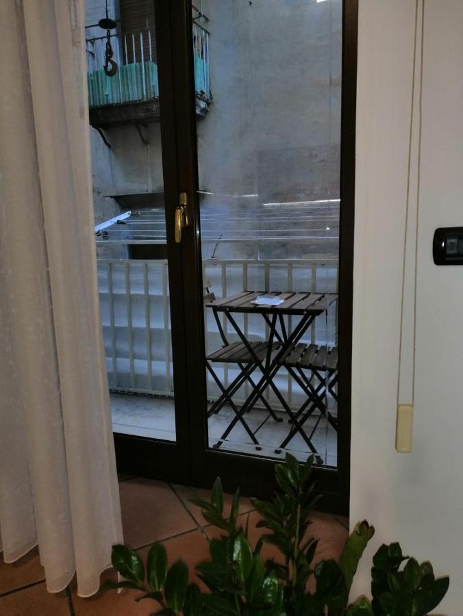La Casa Di Tania A Napoli Apartamento Exterior foto